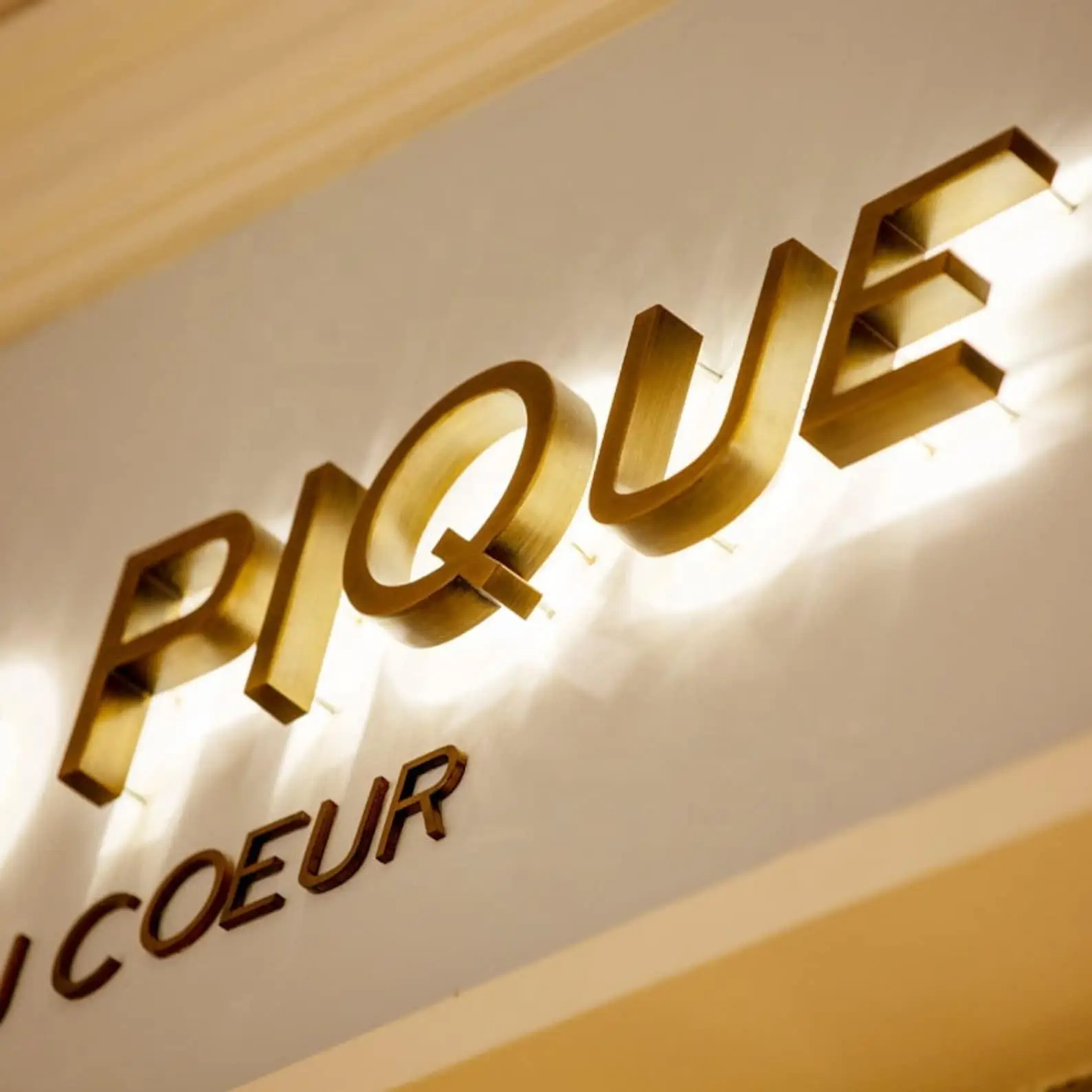 Custom Shop Store Stainless Steel Letters Backlit Light Up Sign Car Direction Wall-Mounted Light Letters