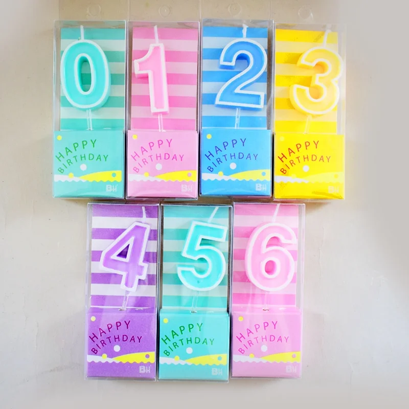 macaroon number candle