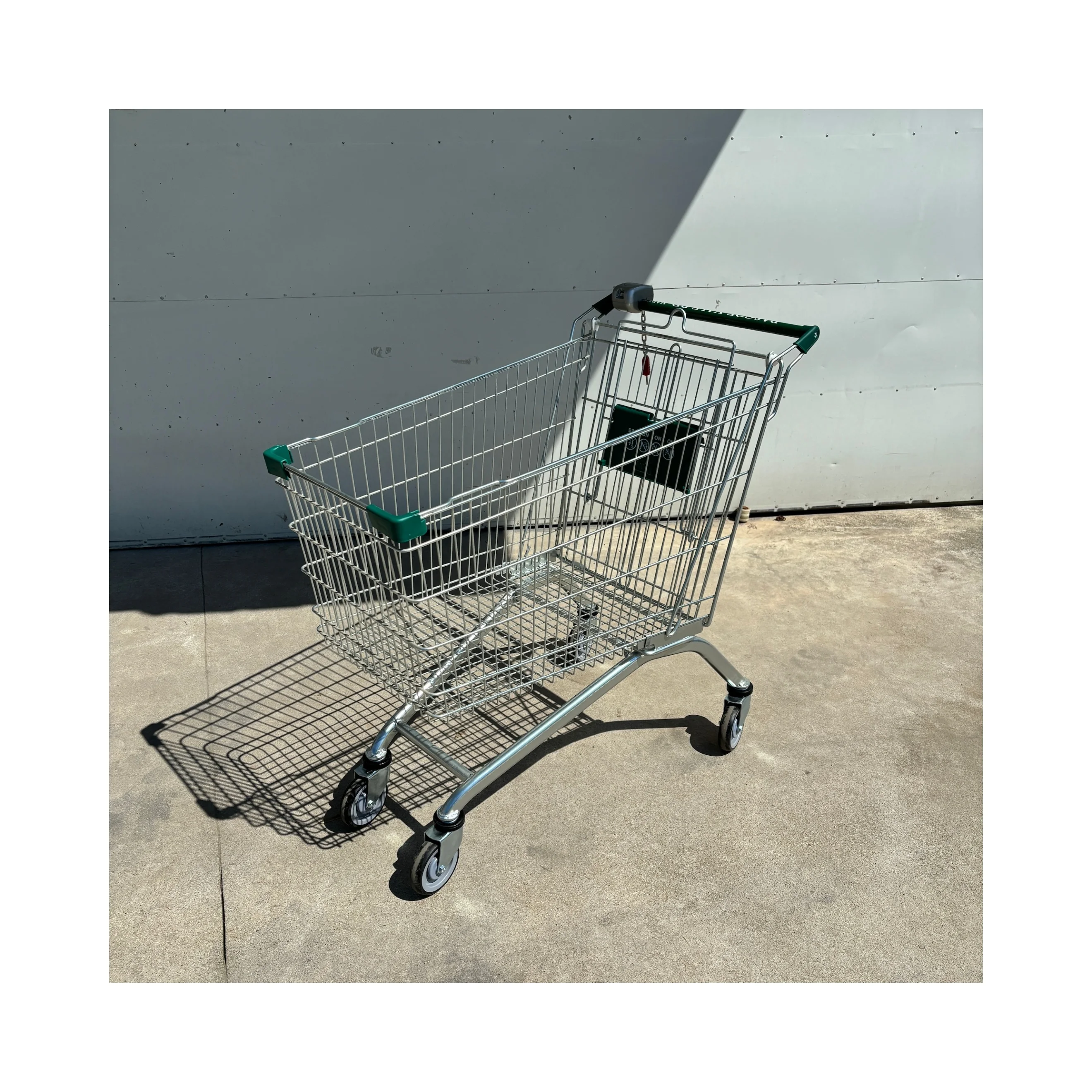 Large Capacity 240L Supermarket Grocery Store Euro Style Shopping Cart