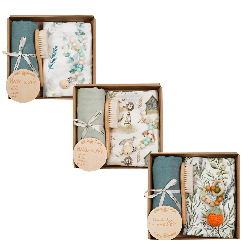 Shower Gift with Printed Patterns Bamboo Cotton Baby Muslin Swaddle and Toy Sets Custom New Set for Newborn Baby Blanket Wrap