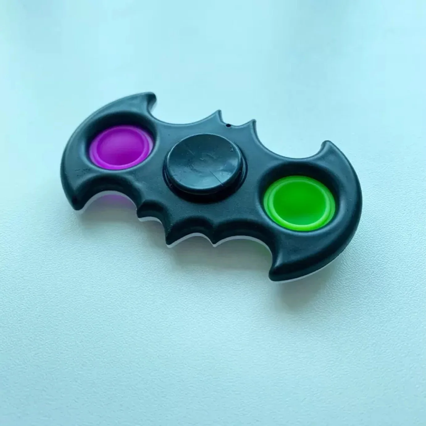 
2021 Wholesale Best Sell Press Bubble Halloween Bat Simple Dimple spinners 