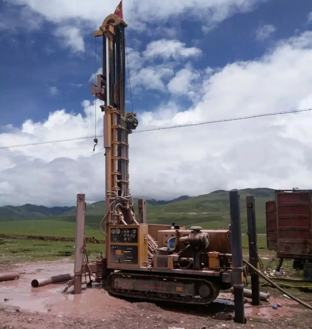 XCMG 500 м XSL5/260 гусеничная небольшая буровая установка для водяных скважин цена