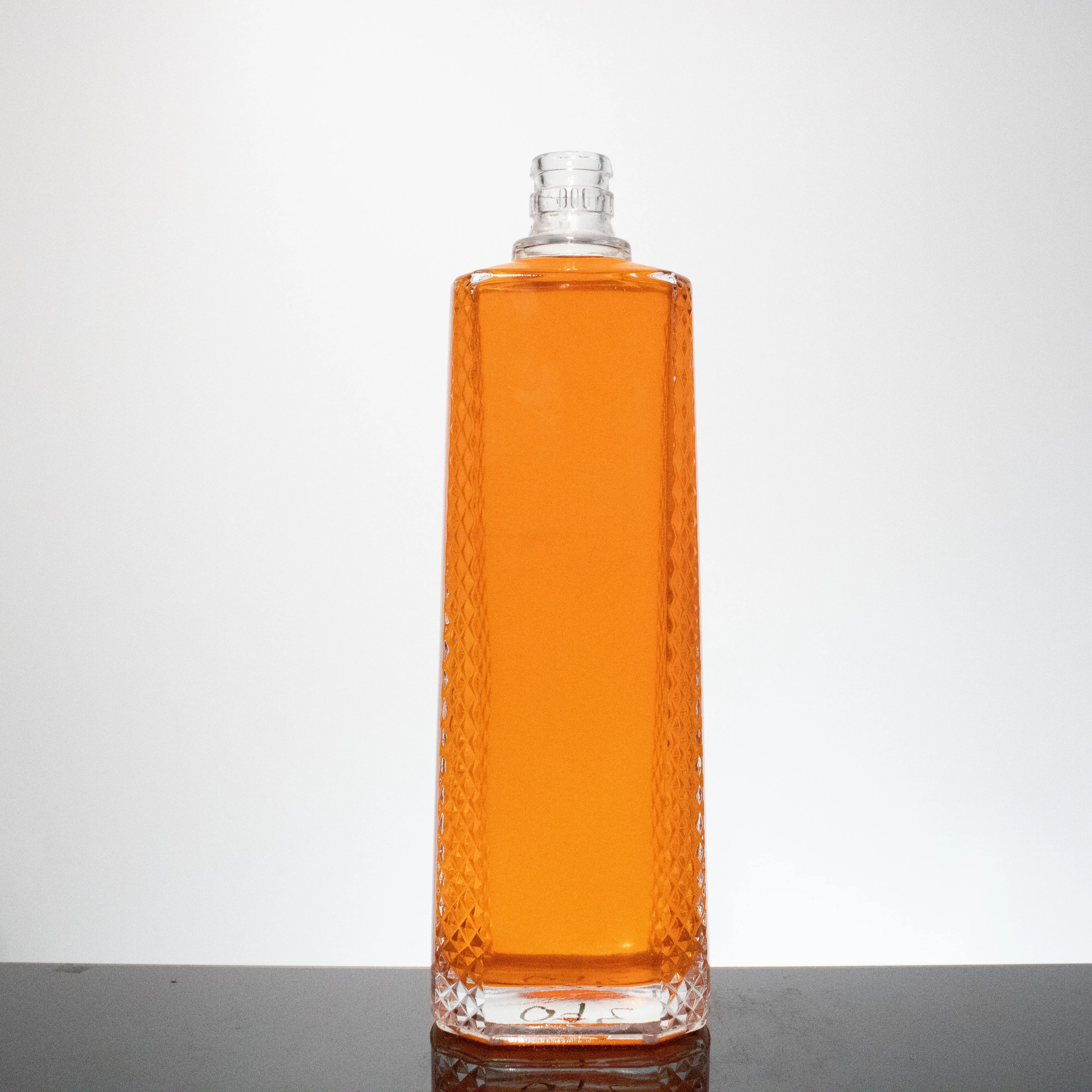 Brand New High Quality Tequila Bottle 750ml Tequila Rum Whisky Liquor Spirit Glass Bottle Beverage Square Clear Glass Bottle