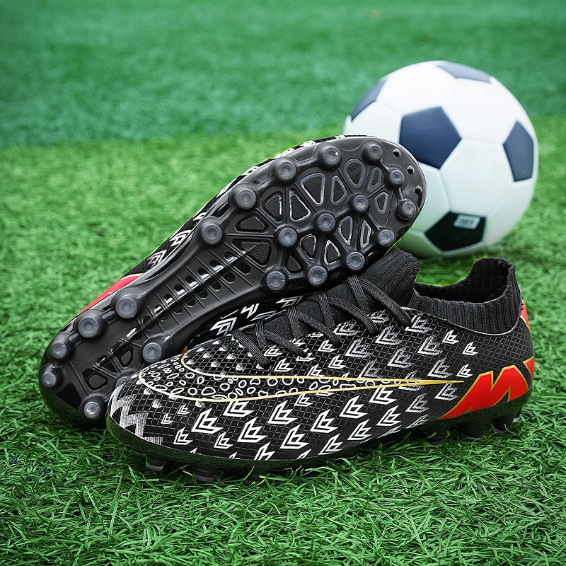 Factory Direct Wholesale Men Outdoor Sport football shoes black Kids Soccer Shoes Low Price Football Shoes Custom