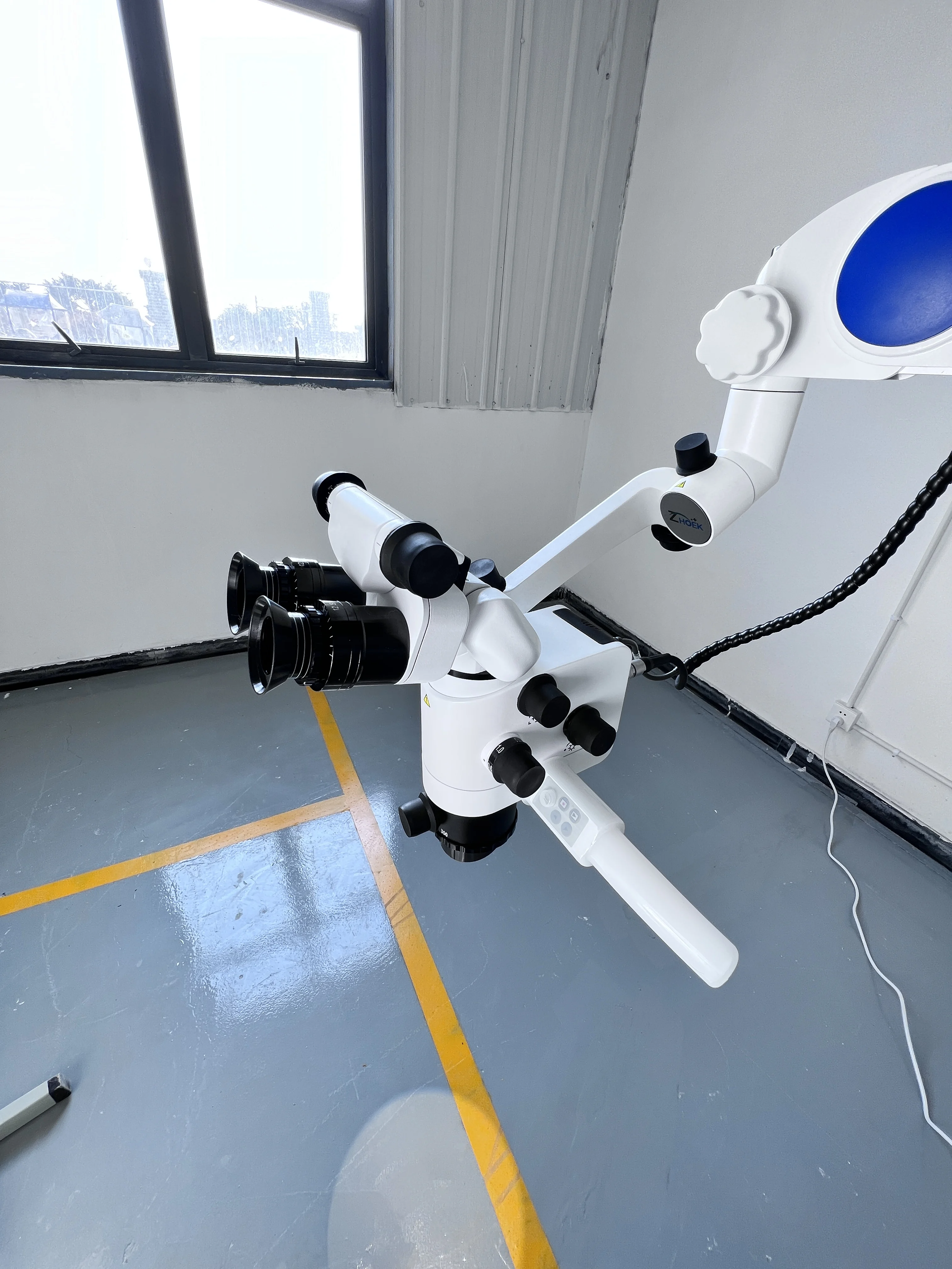 Dental Operating Microscope Surgical Microscope Dental Endodontic Microscope with Camera Interface
