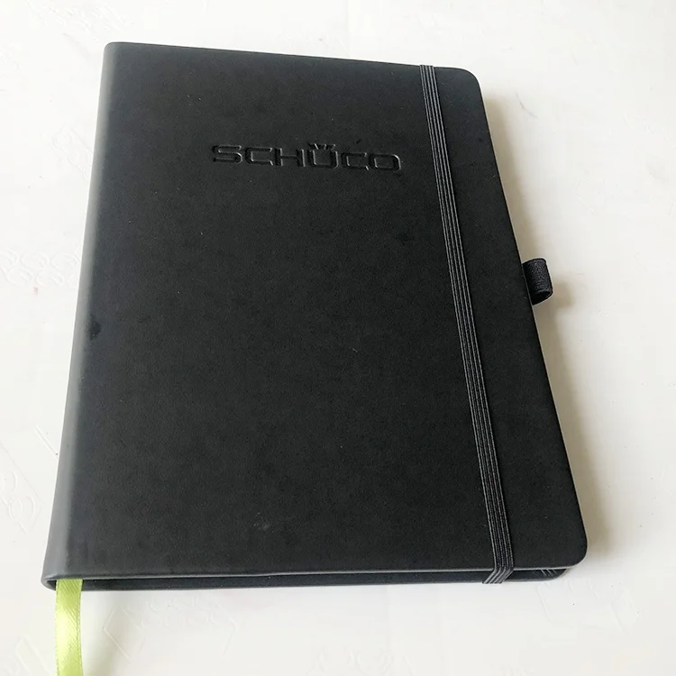 
 Пользовательский высококачественный тисненый логотип 2021, стационарный черный блокнот, журнал из искусственной кожи, планировщик, ежедневник с держателем для ручек на резинке  