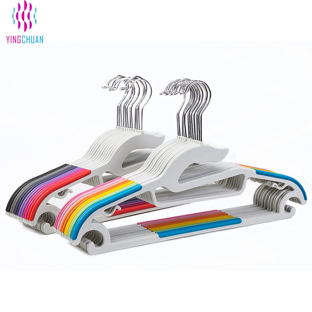 High Quality Plastic Clothes Hanger