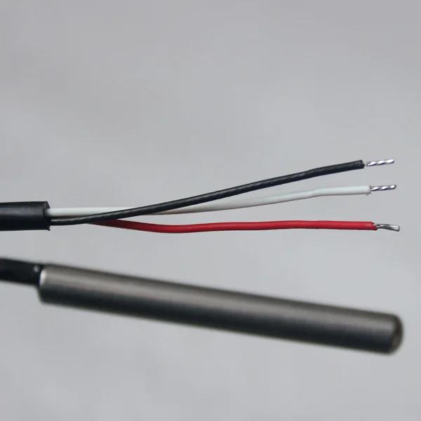 PTC PT 100 temperature sensor