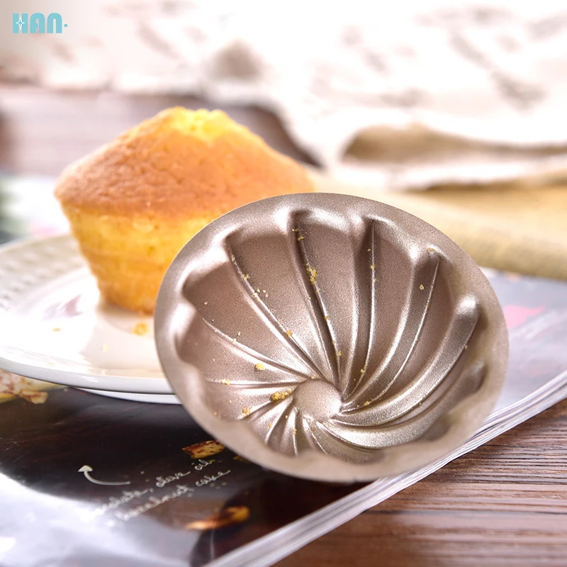 
 Customized Pumpkin Shaped Tube Pan Bundt Pan for Oven Baking  
