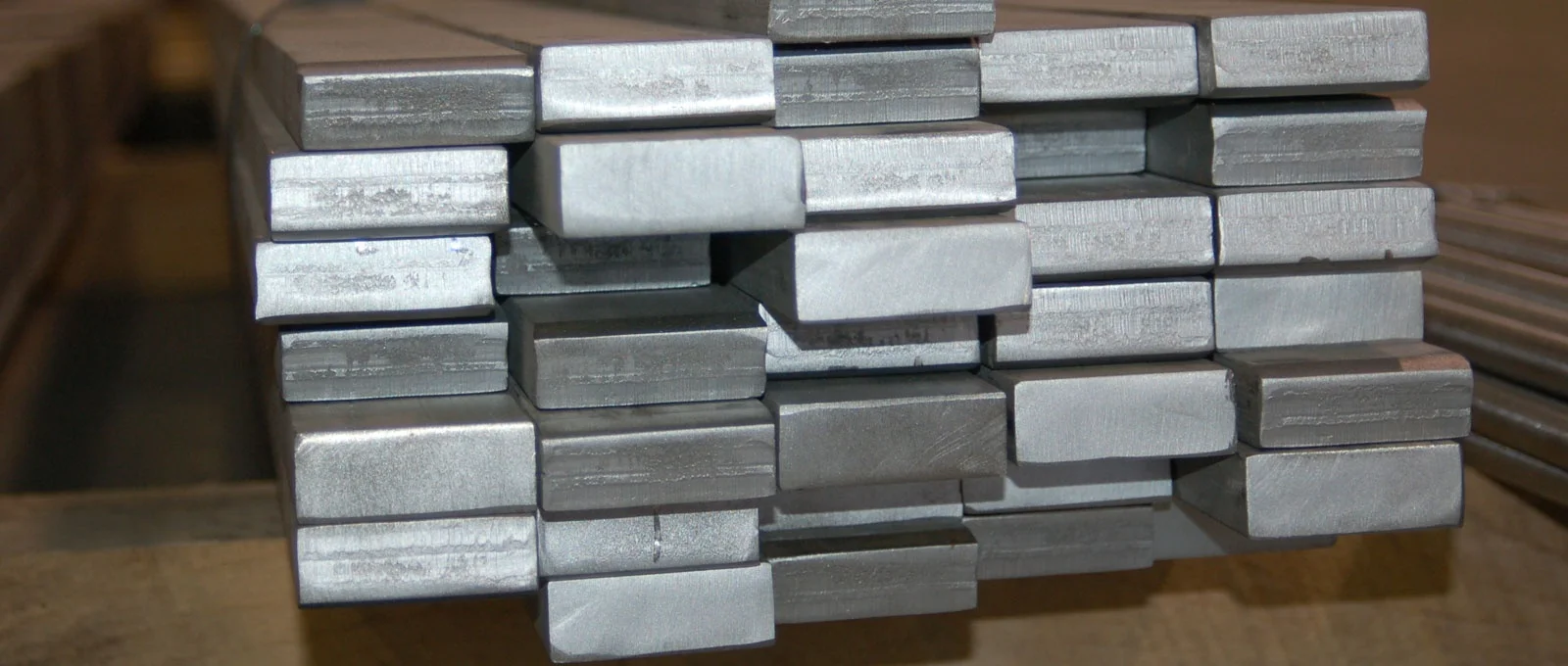 2-40mm thick 304L 316L 317L 904L stainless steel flat bar