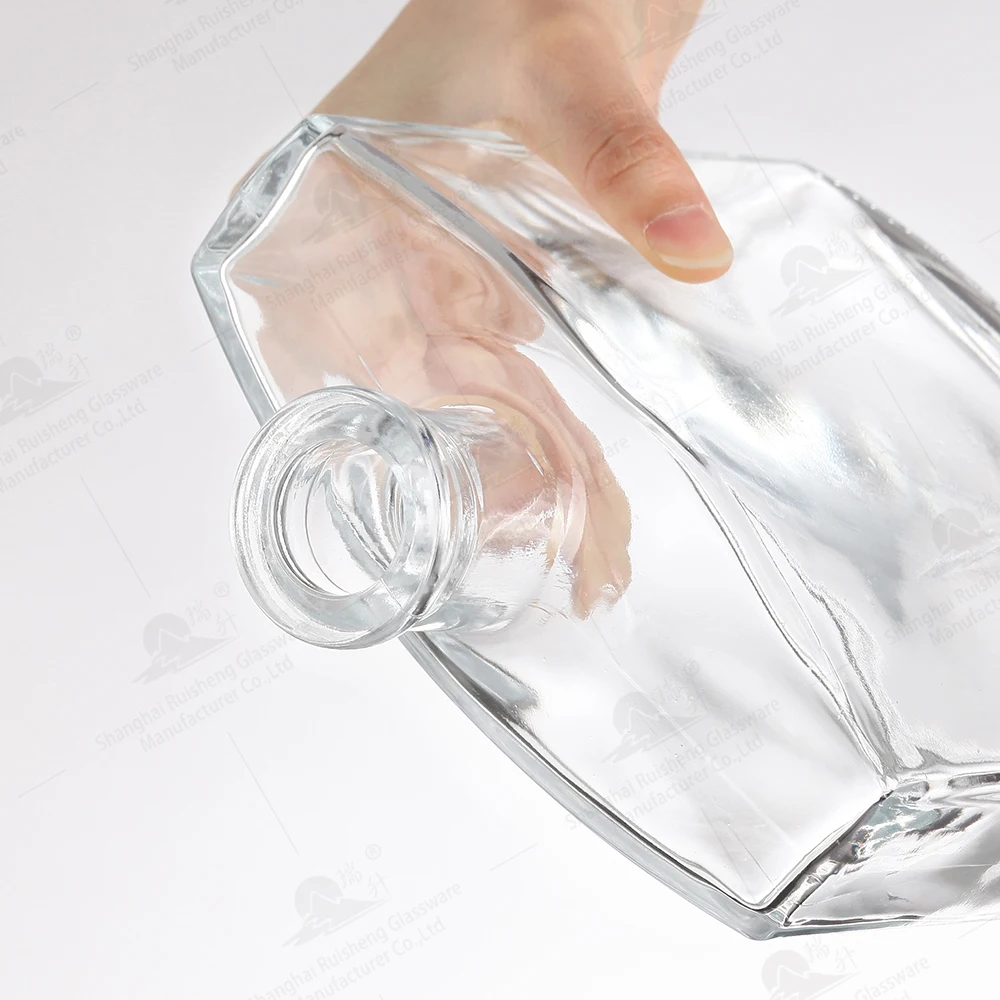 Wholesale 500ml Premium Clear Square Wine Vodka Whisky Rum Brandy XO Cognac Tequila Spirits Glass Bottles