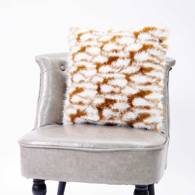 Custom Luxury 17.7* 17.7Inch Square Plush Soft Jacquard Toca Fur Pillow Cushion Case Cover