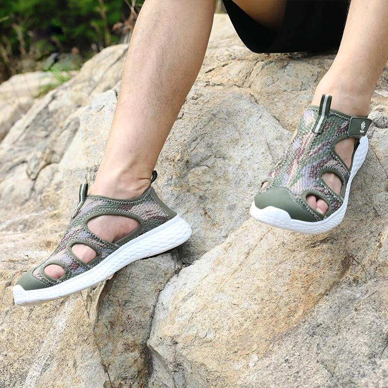 
Lightweight mesh for men and women Upstream shoes 