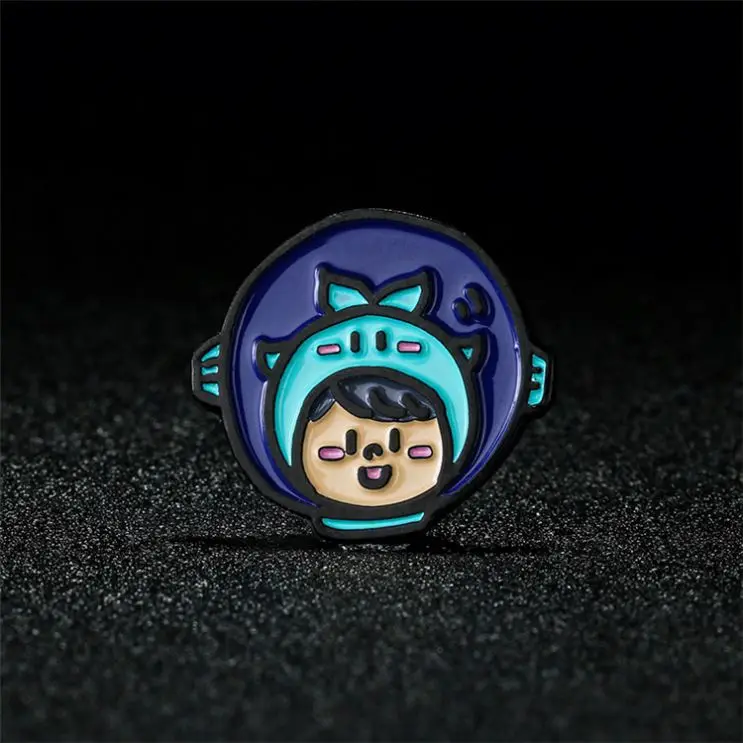 Hot - selling custom designed fruit cartoon cute label pin TV character print