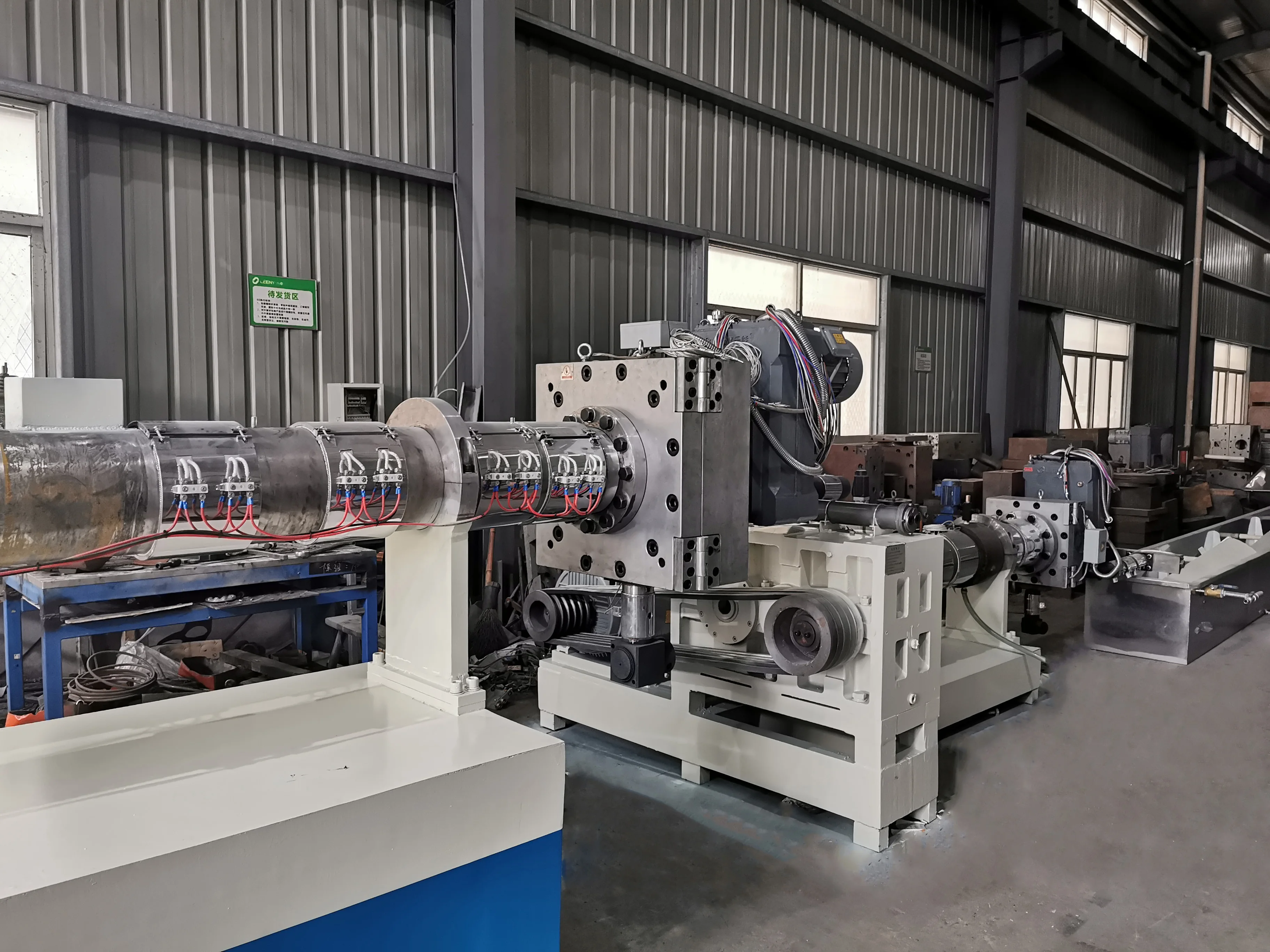 Self Clean Screen Changer Filter / Continuous Polymer Filtration system waste / recycling machine