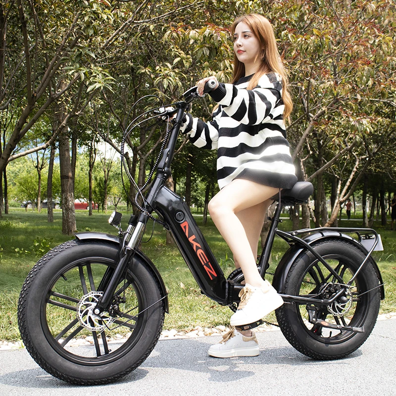 High Quality 30-45Km Lithium Battery Magnesium Alloy Wheel  Aluminium Alloy Cheap  electric road bike With Lcd