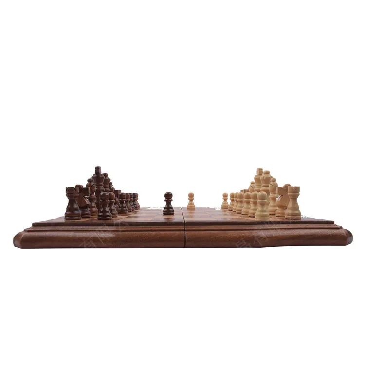 Portable New Pattern Beautiful Attractive Looking Wooden Chess Set Indoor Games And Business Gifting Purpose