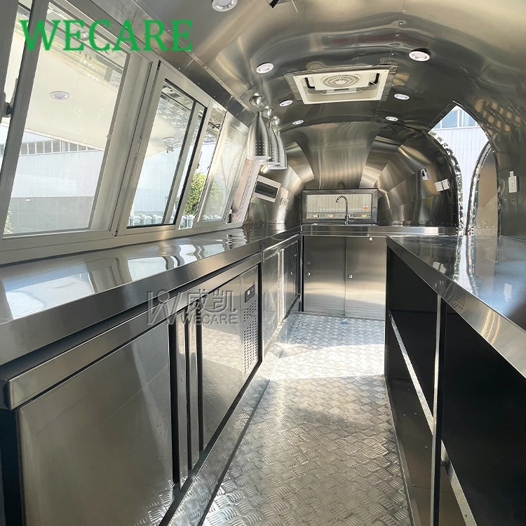 Wecare Mobile Pizza Truck Hotdog Remorque Foodtruck Airstream BBQ Food Carts and Food Trailer with Full Kitchen Equipments