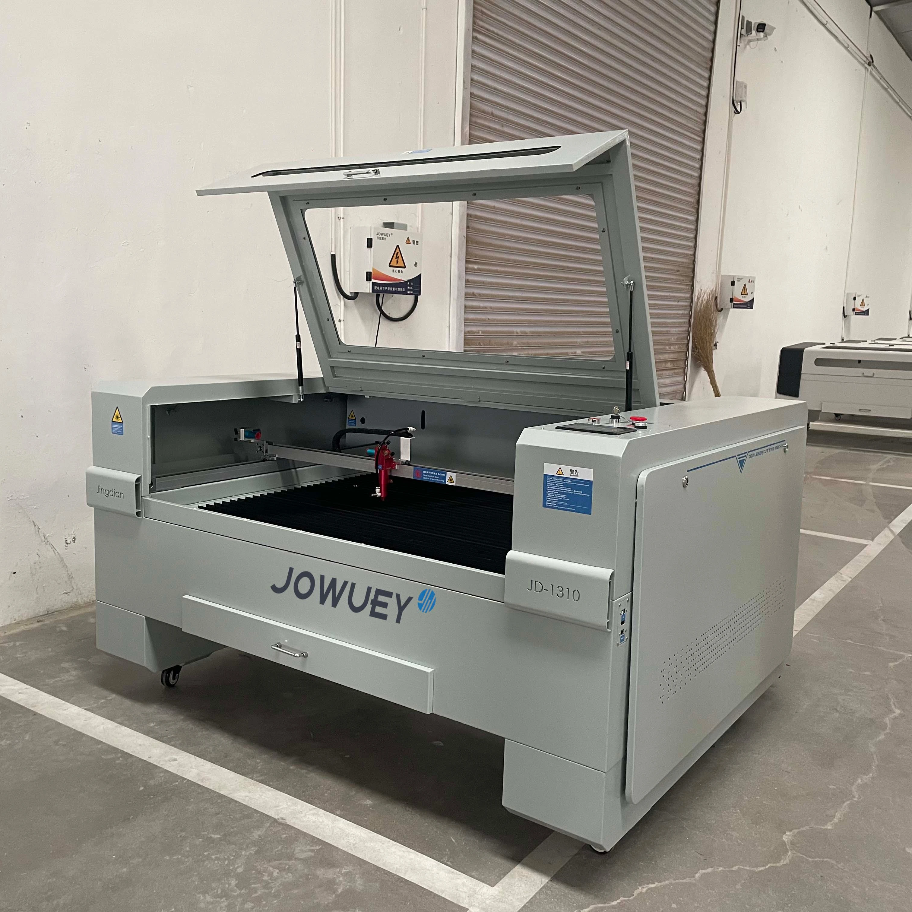 Most cost effective 1310 co2 laser cutting machine 80W 100W 130W 150W 180W laser engraving machine