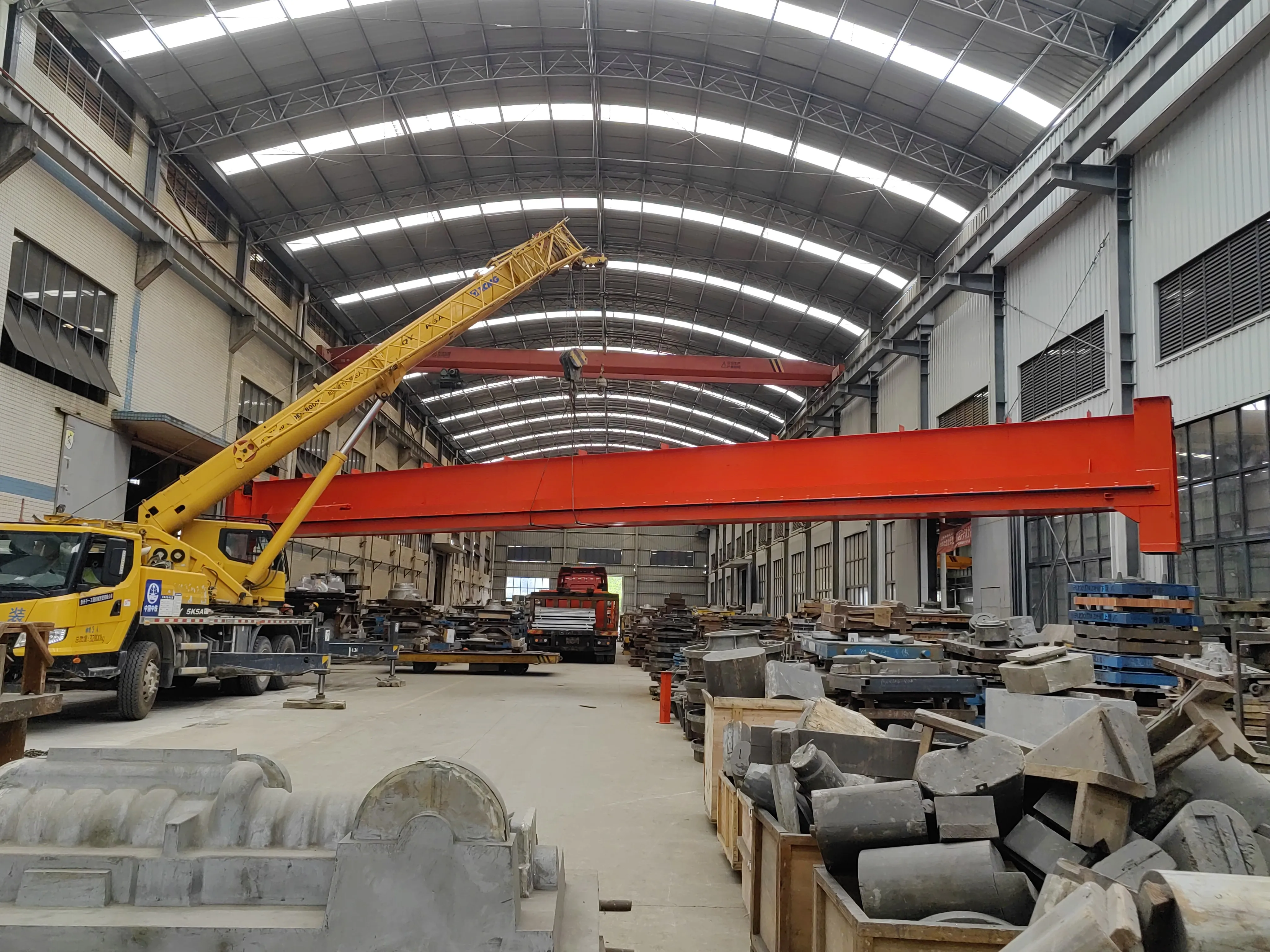 Save space Indoor NEW Design A7 A3 60 tons Double girder bridge crane easy installation maintenance plant material handing