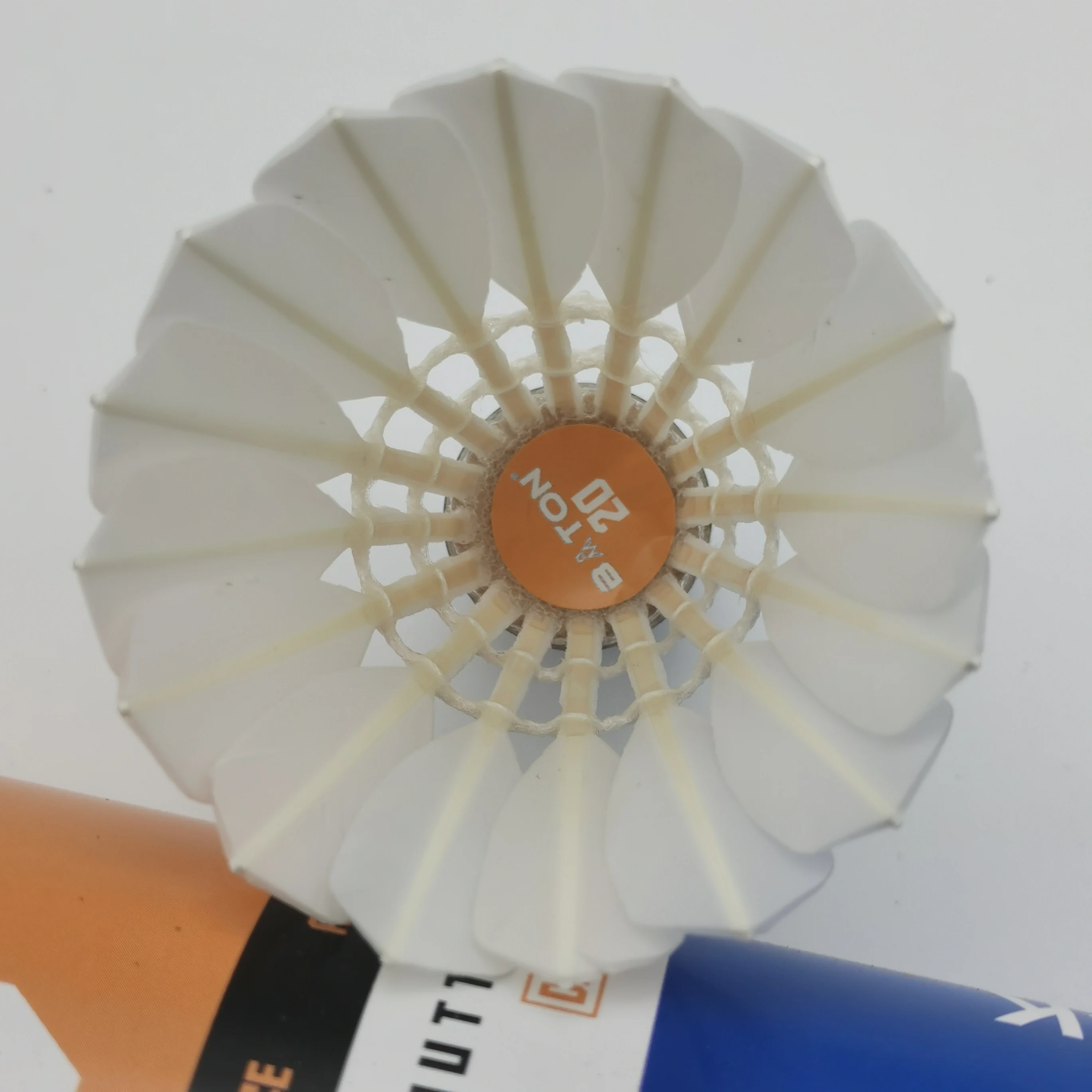 Super-Durable Professional Grade Badminton Baton Factory Shuttlecock 2-Layer Natural Cork Duck Feather Duck Shuttle Players