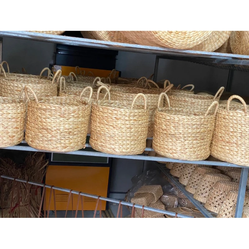 Wholesale Natural Wicker Rectangular Water Hyacinth Basket with Handles Styles for Picnic and Storage FAD7-1