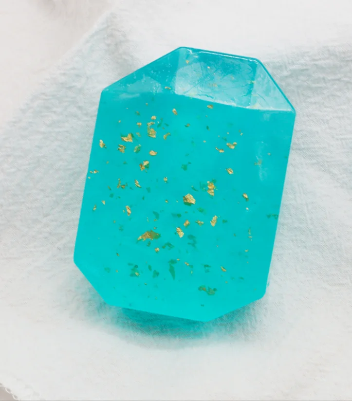 Hot selling OEM Private Label Diamond Soap face body  cleaning whitening 24k Gold Foil Handmade Soap