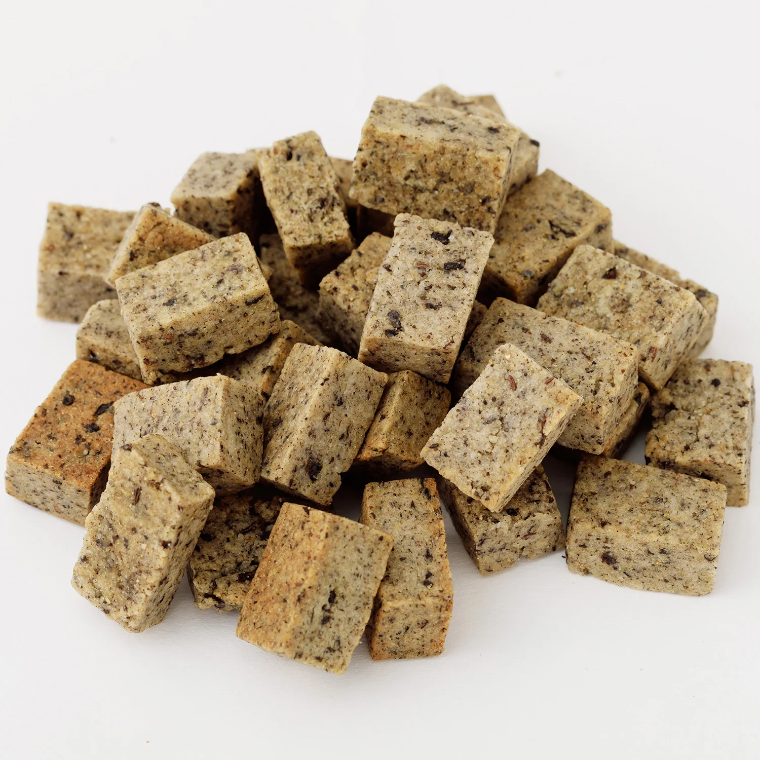 Slightly sweet full-bodied chewy healthy crackers Japanese snacks