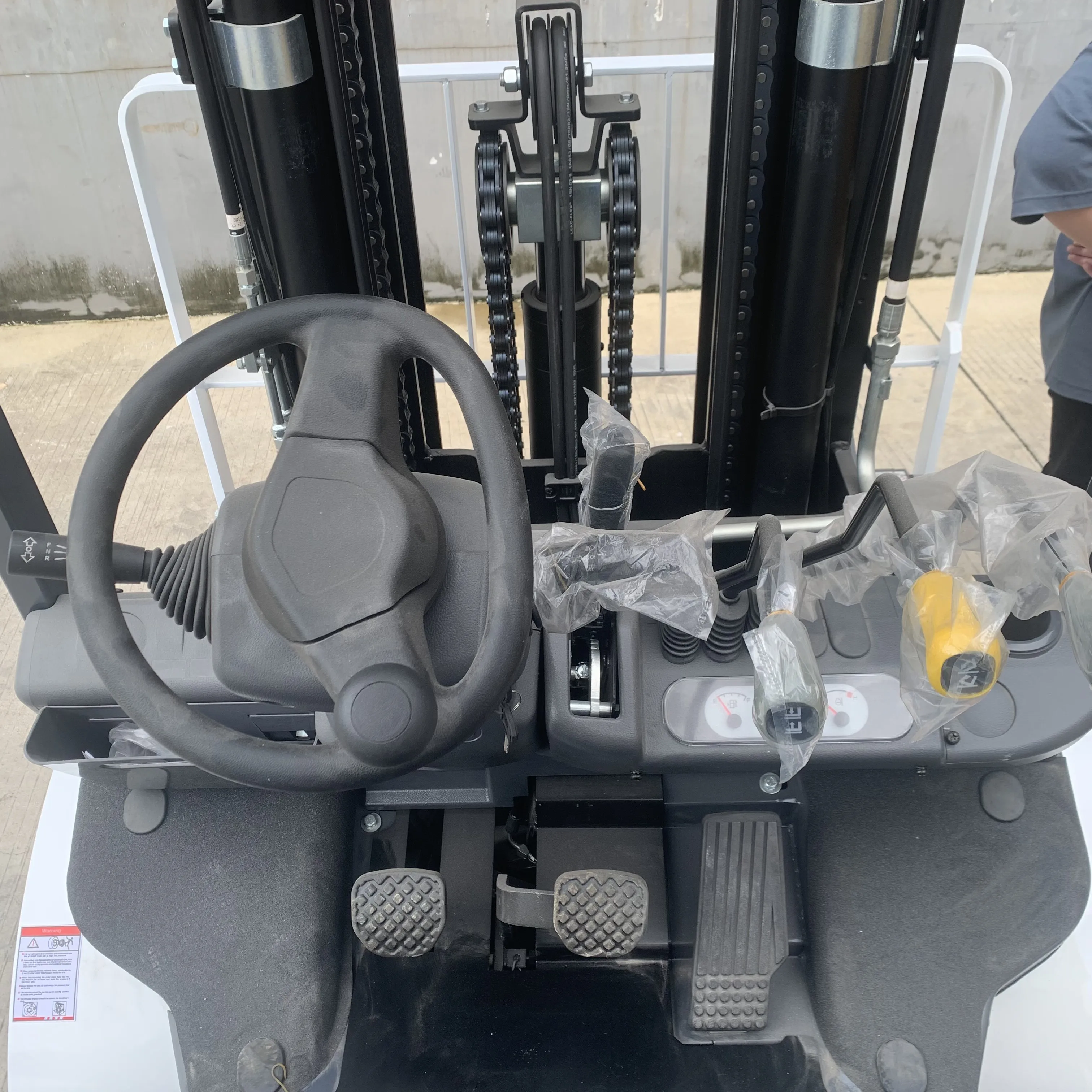 2024 Top Supplier Lpg Forklift Truck 3 Ton 3.5T 3 Ton Gas/Lpg Forklift 2.5 Ton Gasoline Gas Forklift Cheap Price