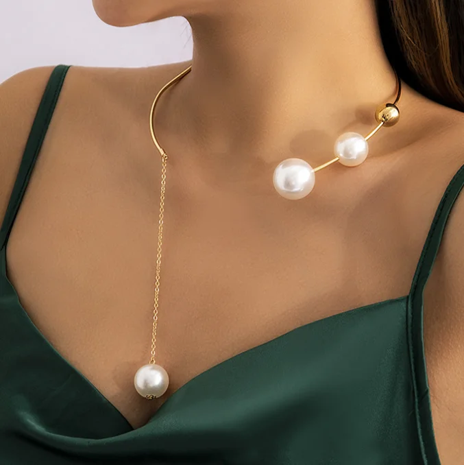 Unique minimalist temperament pearl open collar choker necklace for women personality trend metal pearl pendant necklace