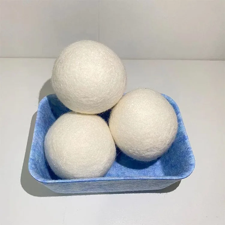 Wholesale hot selling Felt Garland Balls for DIYXmas home decoration Wool Ball for dryer