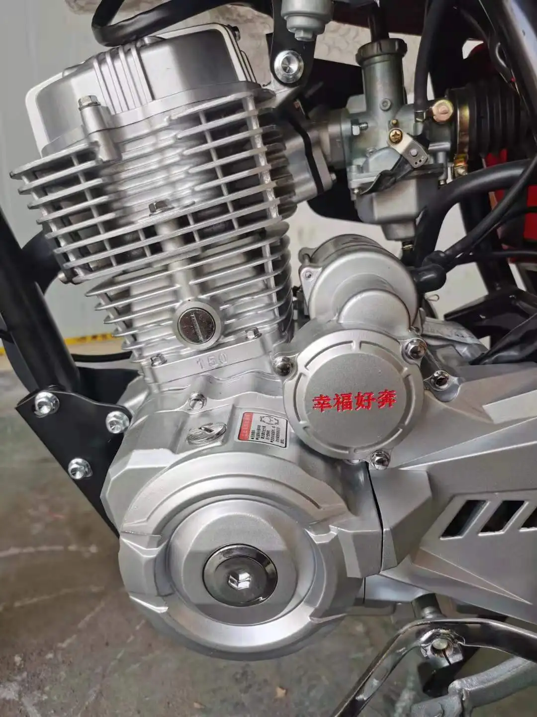  Customized Color Gas Motorbike Made In China Motorcycle Engine Air-cooling Bike 4-stroke 150cc