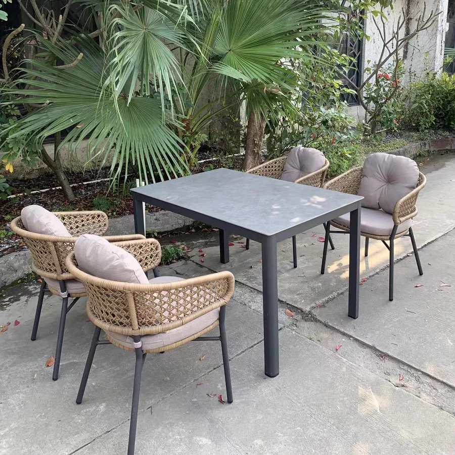 Modern New Fashion style  garden plastic wedding wicker Patio Garden Rattan dining chair