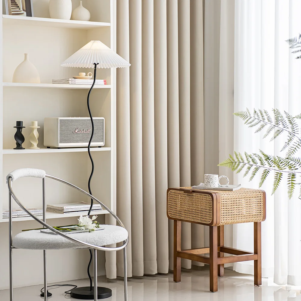 2022 China Manufacturer Velour Velvet 100% Polyester Solid Blackout Curtain Textiles Fabric