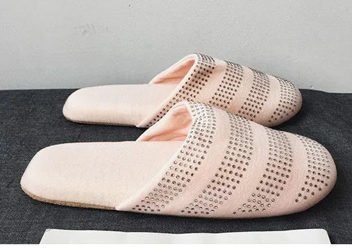 High quality unique water drill design men and women indoor and outdoor anti-slippery thermal cotton slippers