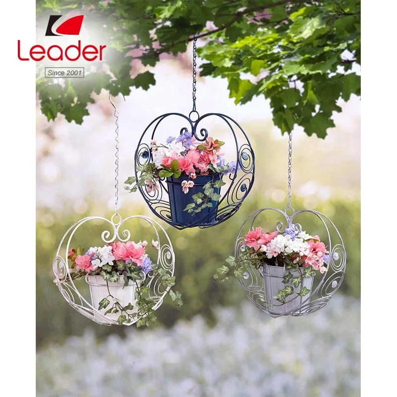 New Decorative Outdoor Garden Iron Hanging Flower Pot Metal Hanging Heart Planters