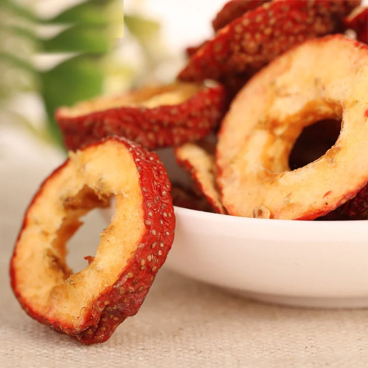 Organic hawthorn berry fruit chips, hot dried fruit chips