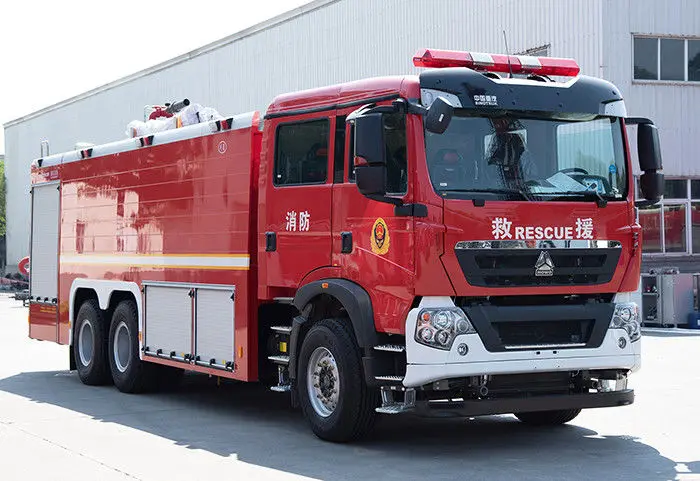 China Fire Fighter Truck 4x2 4x4 6x4 Big Foam Multi-Function Rescue Fire Engine Fighting Truck