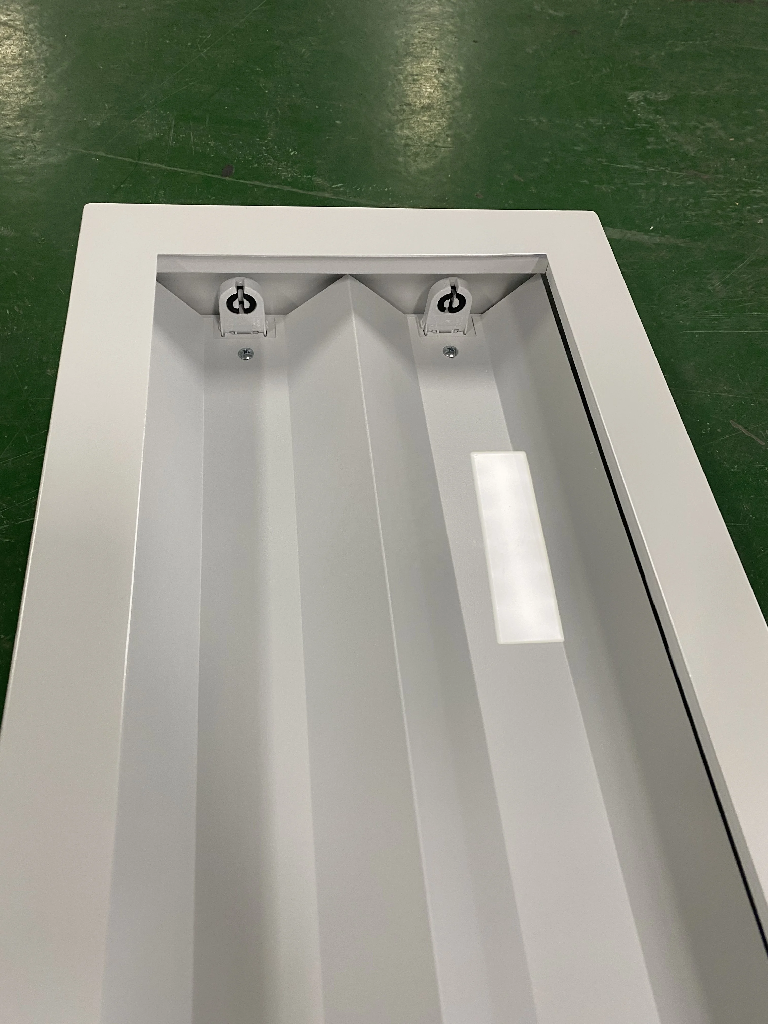 Clean Room Fluorescent Light Fixtures T8 LED tube 18WX2 18WX3 18WX4 IP65 Waterproof