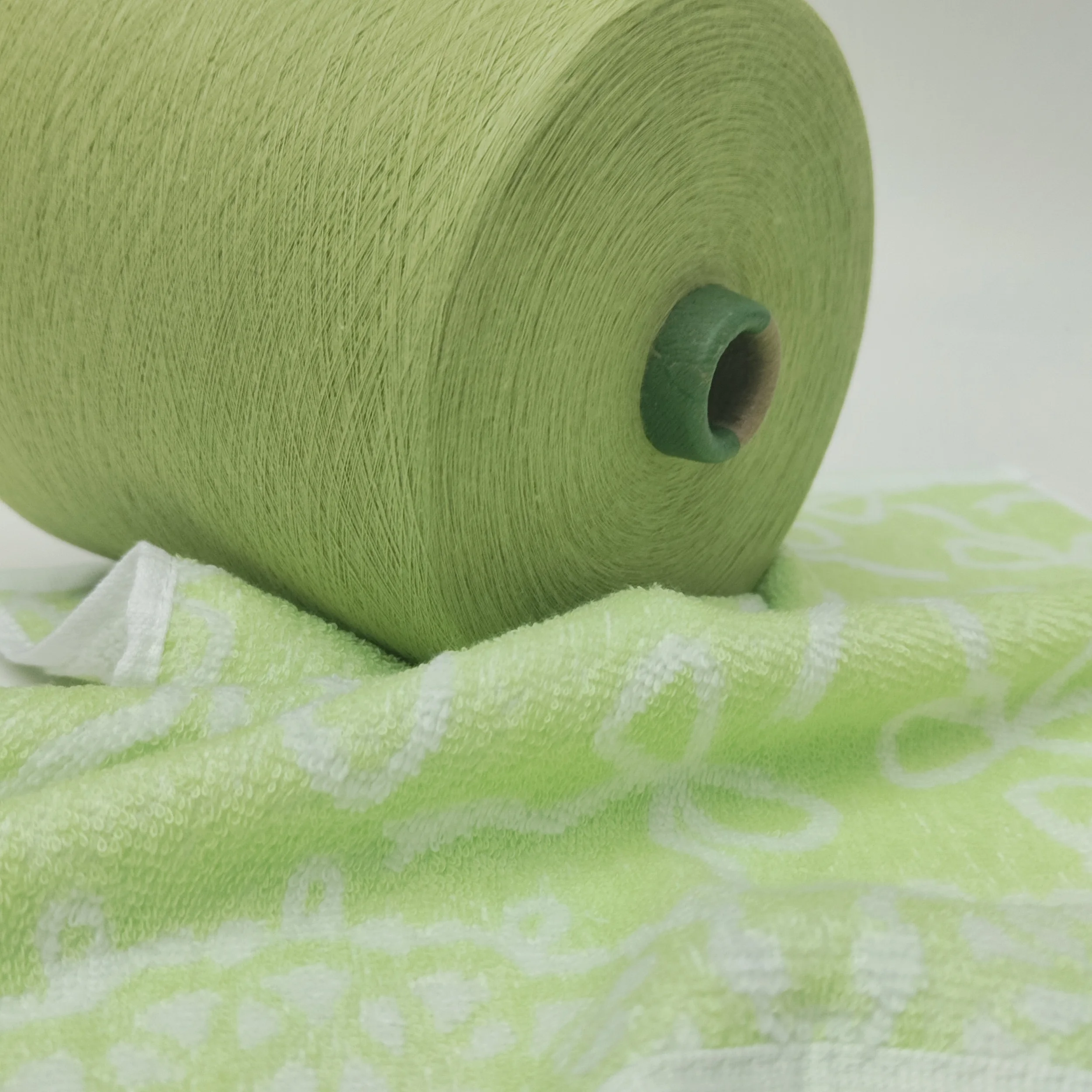 green high-quality 100% cotton dyed yarn for knitting for towel BCI cotton 20s 30s Carded yarn Combed yarn