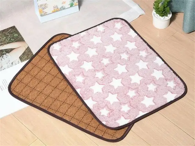 New Four Seasons Pet Mat Breathable Solid Pattern Sleeping Mat for Cats Summer Dog Mat for Comfortable Rest for Spring
