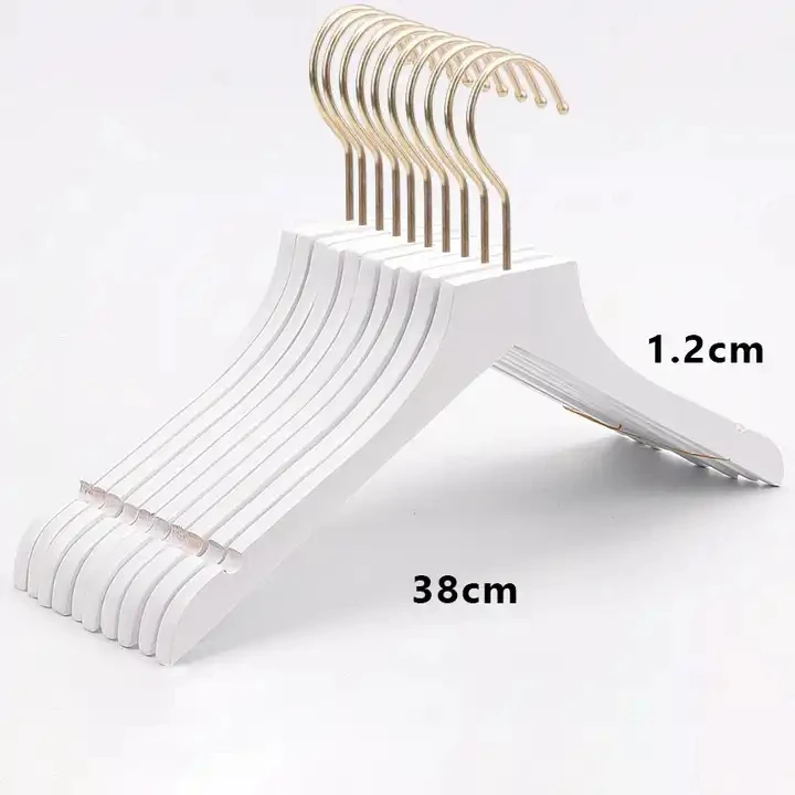 High-Grade Solid Wood Luxury Shop Hanger Natural Boutique Gold Accessories Custom Hangers For Clothes Coat Hanger for Store