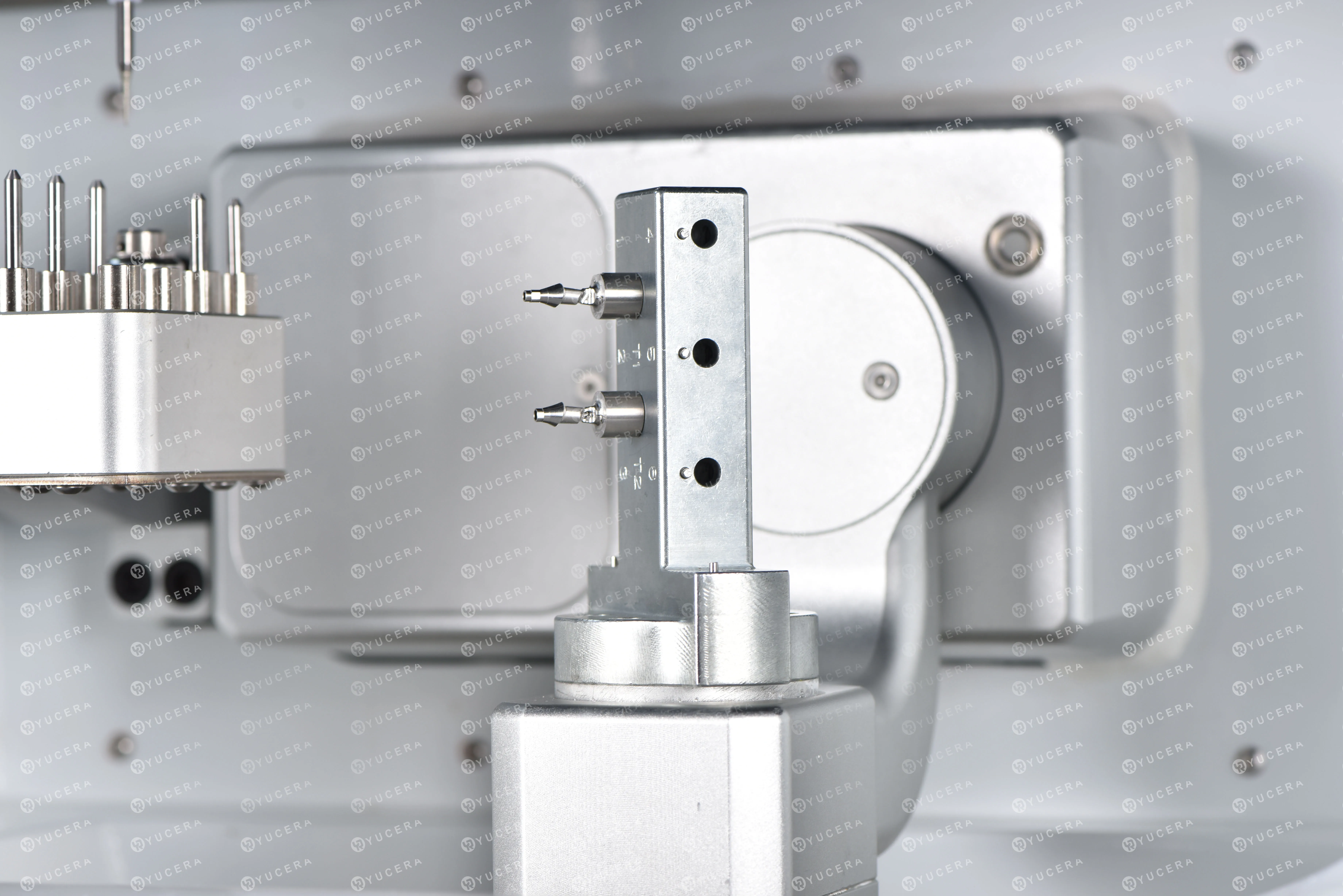 YUCERA-6X cad cam стоматологический фрезерный станок 5-осевой мокрый для стоматологических лабораторных продуктов