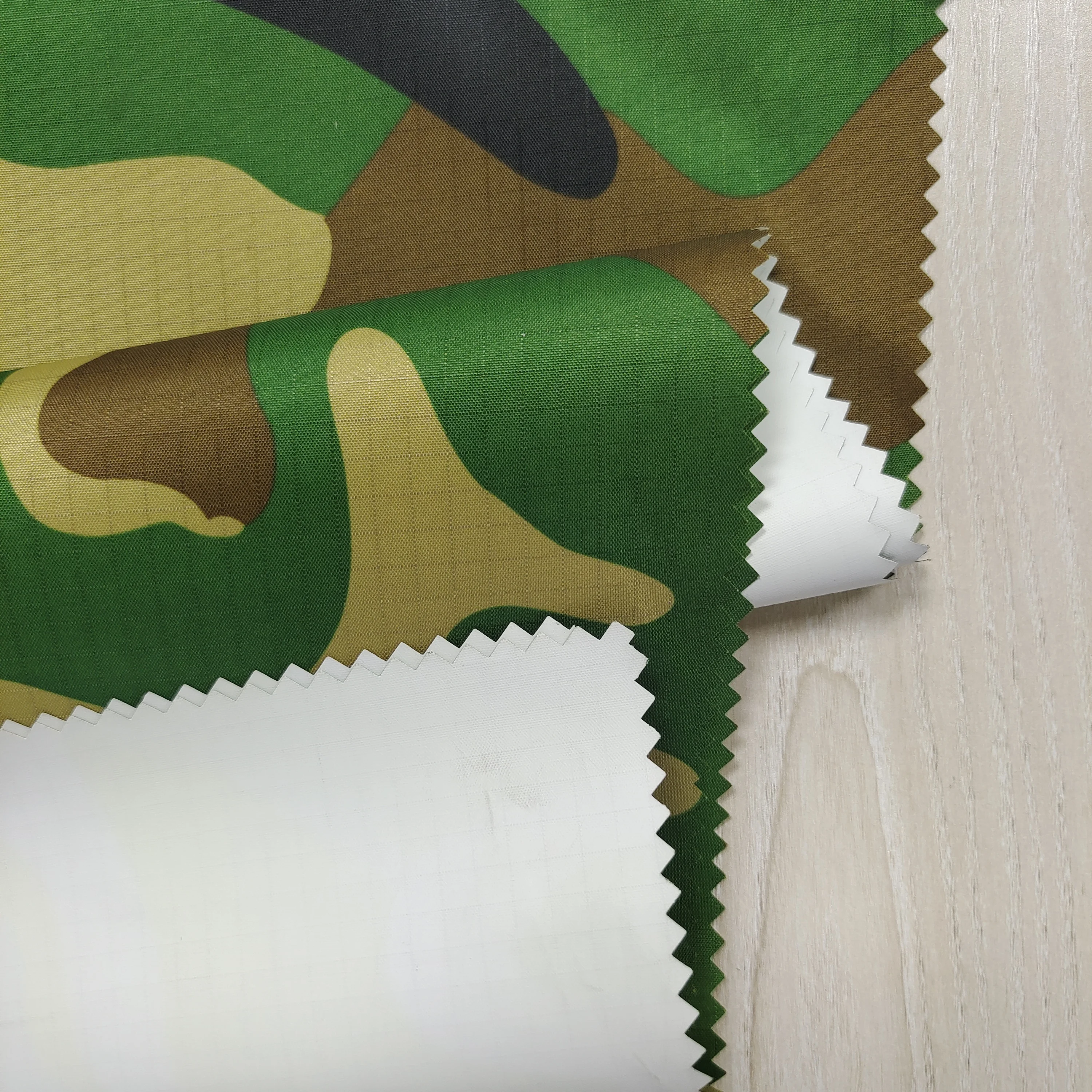 camo printing fabric polyester ribstop grid pongee with pu white coating waterproof and breathable for jacket