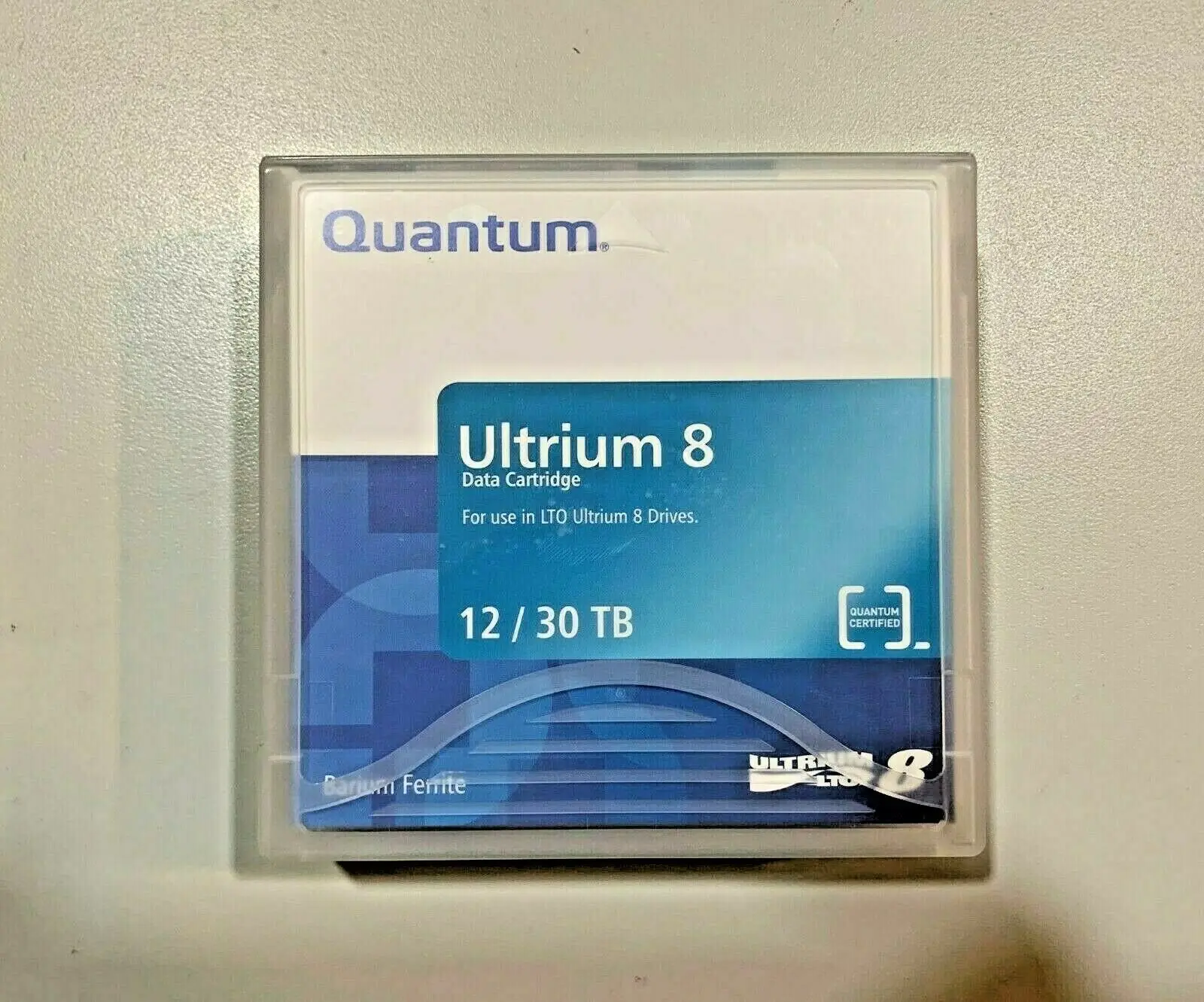 MR-L8MQN-01 Ultrium LTO-8 12 ТБ/30 ТБ