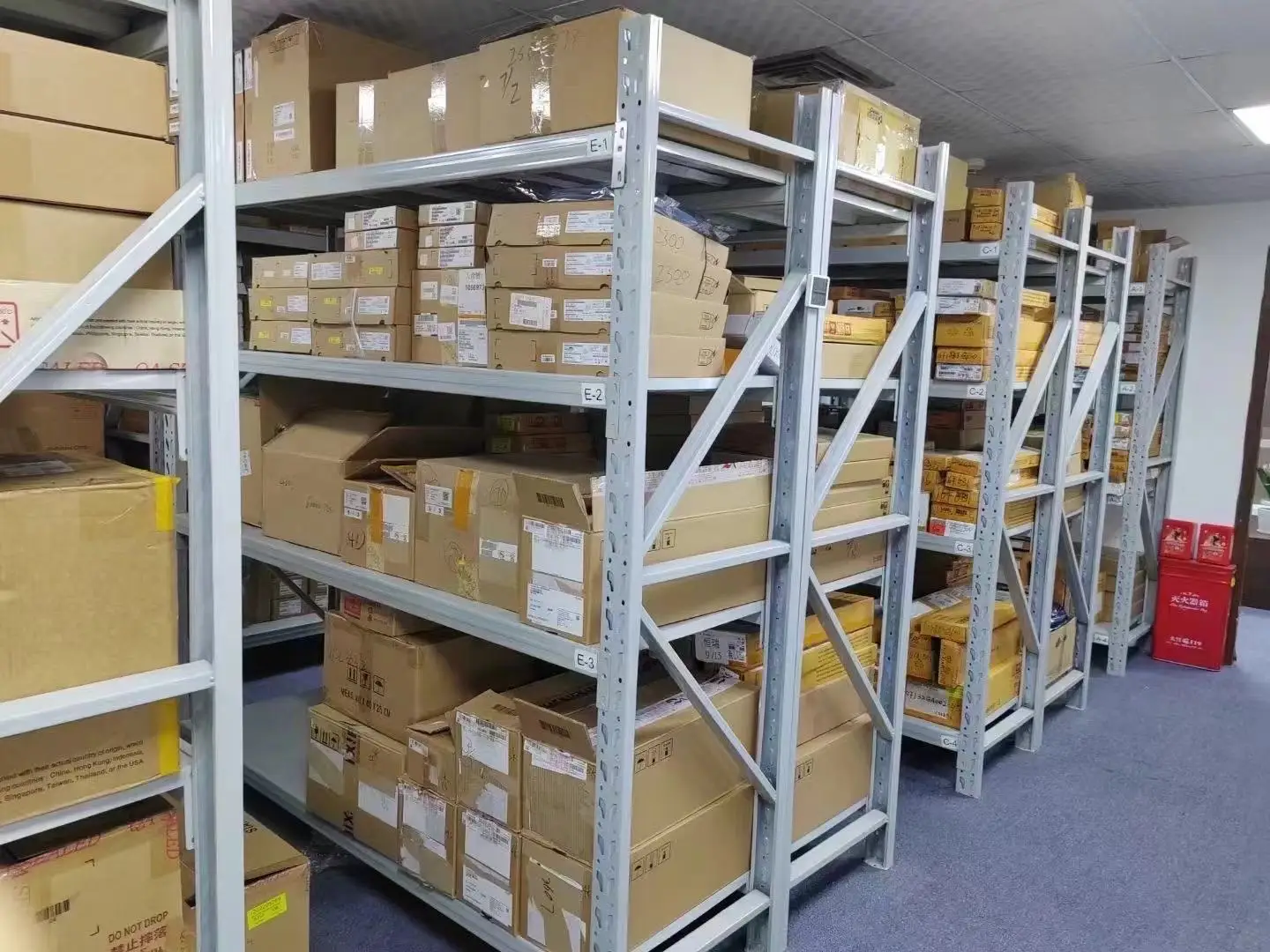 E3M0021120J2  1200V 21mOhm TO-263-7 Silicon Carbide SiC MOSFET IGBT New Original Transistor IC Electronic Components