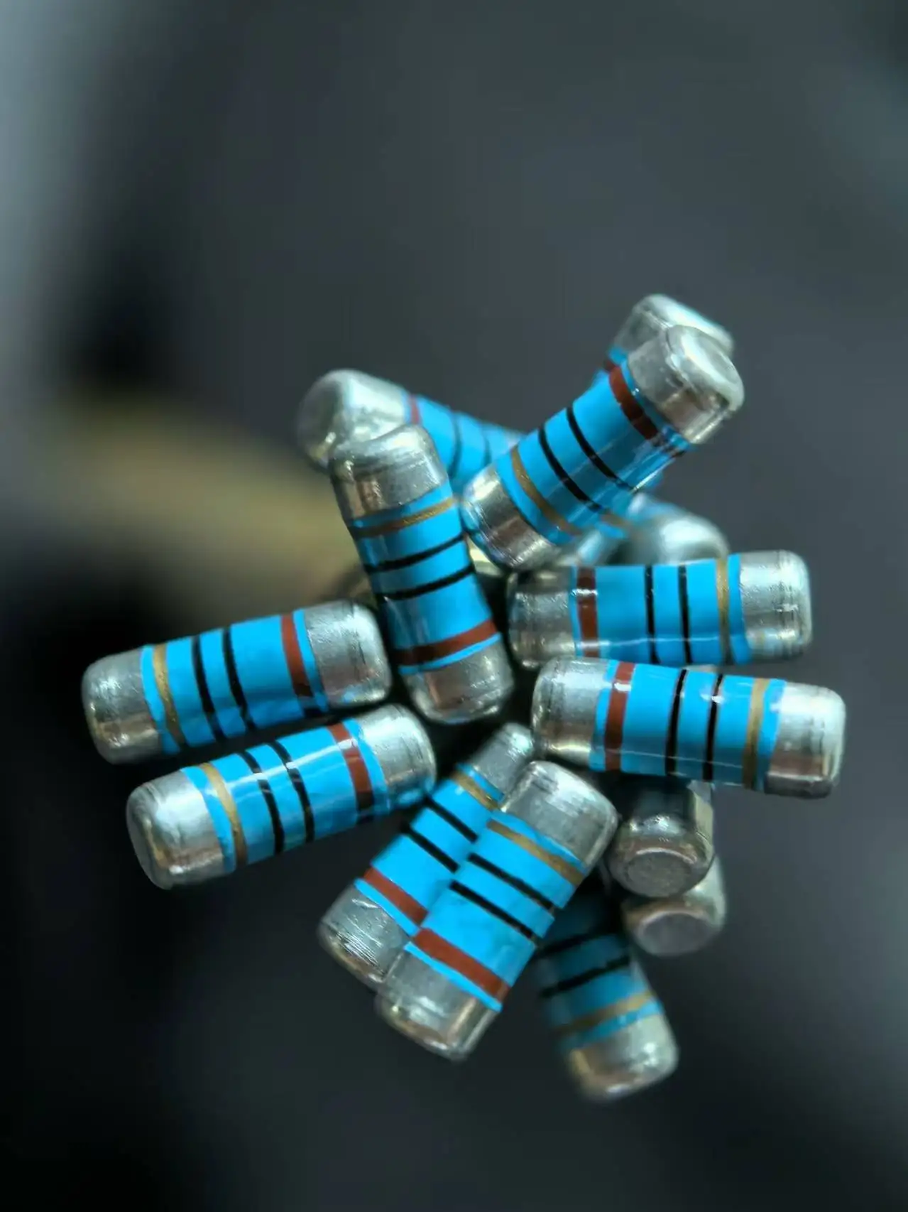 Precision Metal Film Film Resistors Through Hole Resistors Axial Leaded Resistors