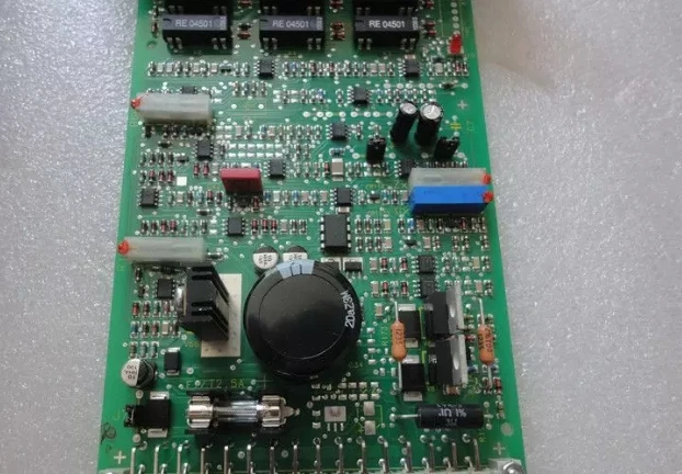 Hydraulic component REXROTH Rexroth amplifier board R900010938 VT11015-11 substitute MY-505