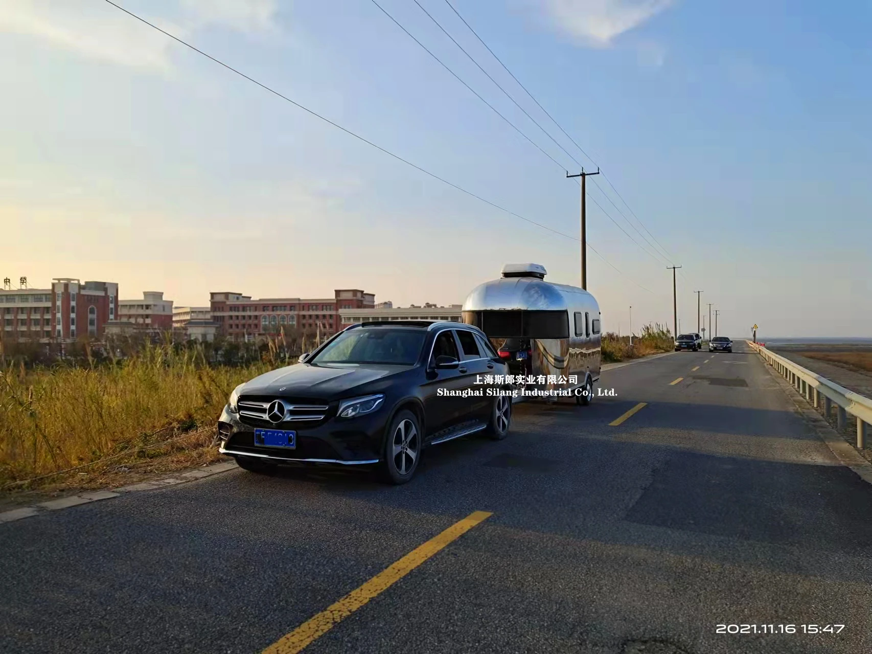 EU standard airstream trailer camping trailer with AL-KO chassis