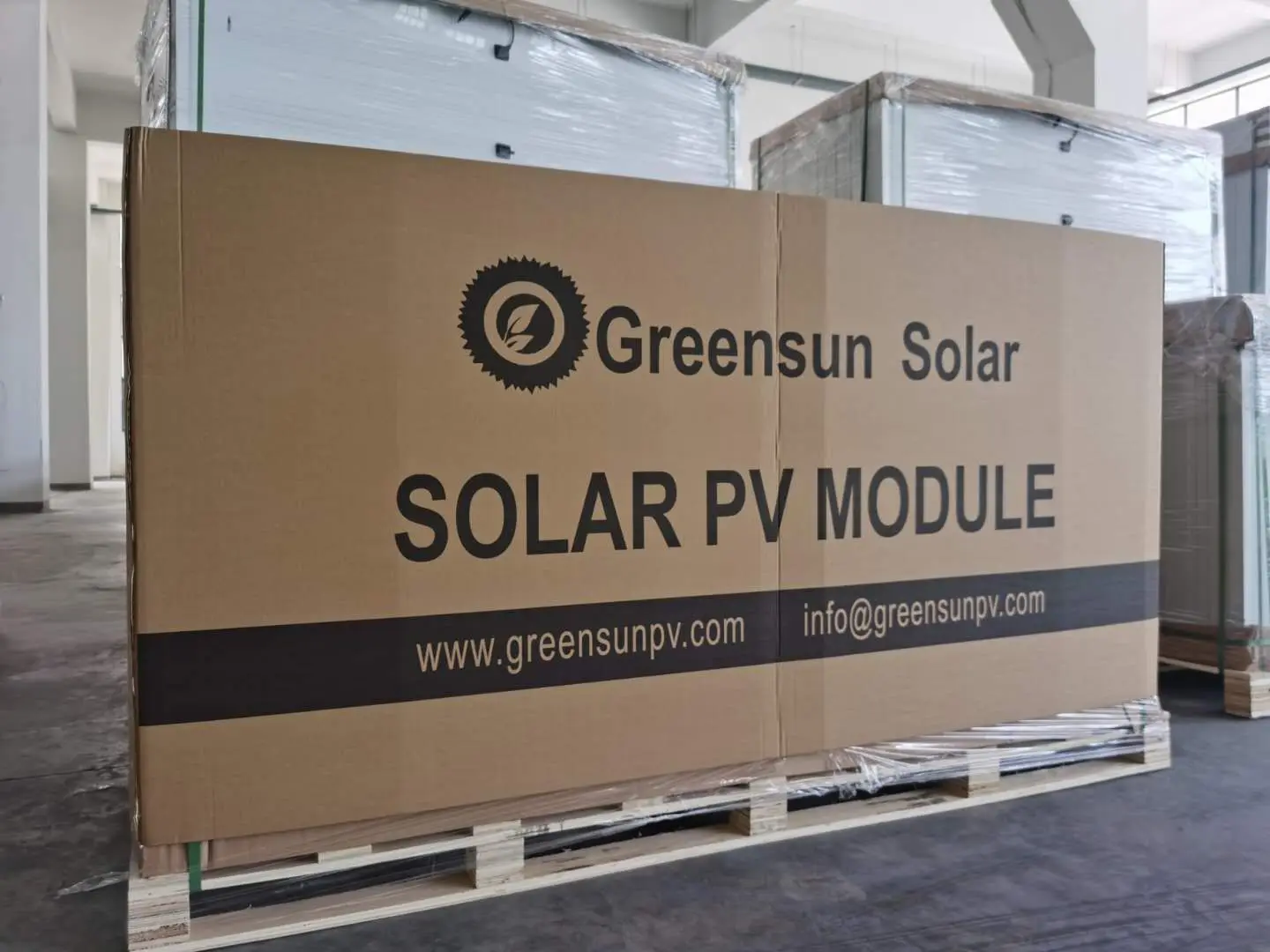 Big Size 600 Watt Solar Panel 600Watt 610Watt 620Watt Sun Power Mono Solar Panel 600W PV Module Price